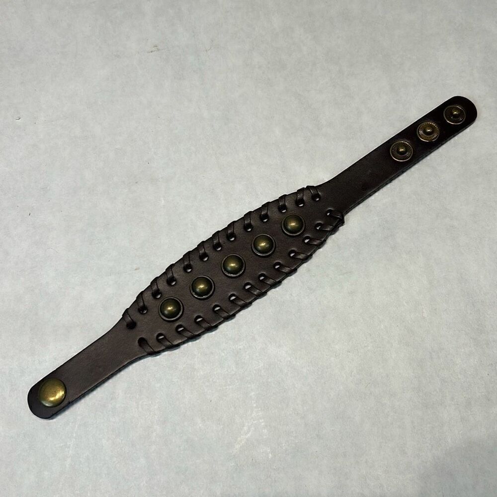 Wrap Bracelet Snaps Braided Faux Leather Brass Color Embellishments Brown NWOT